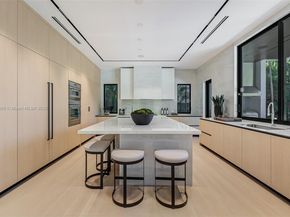 1661 Onaway Dr, Miami FL 33133