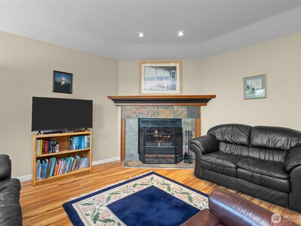 4801 NW El Camino Boulevard, Bremerton WA 98312