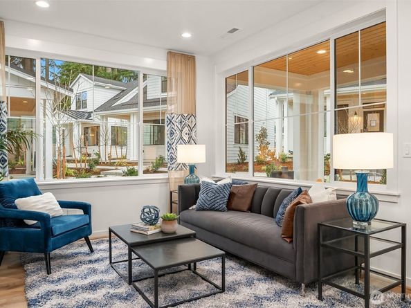 13426 (HS 2) NE 112th Place, Redmond WA 98052