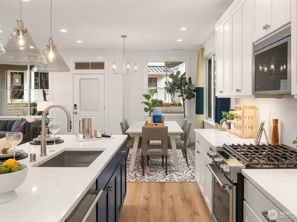 13426 (HS 2) NE 112th Place, Redmond WA 98052