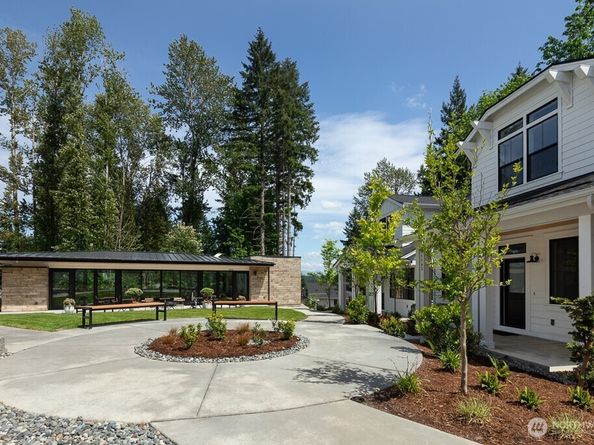 13426 (HS 2) NE 112th Place, Redmond WA 98052