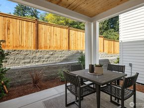 13426 (HS 2) NE 112th Place, Redmond WA 98052