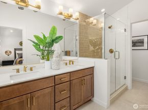 13426 (HS 2) NE 112th Place, Redmond WA 98052