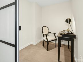 188 Bellevue Way NE 303, Bellevue WA 98004