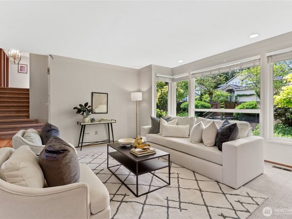 15210 NE 72nd Street, Redmond WA 98052