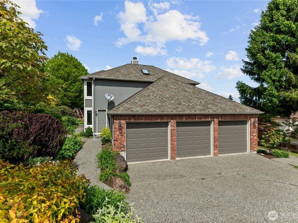 15210 NE 72nd Street, Redmond WA 98052