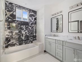 9751 57th Avenue S, Seattle WA 98118
