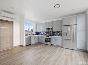 9751 57th Avenue S, Seattle WA 98118