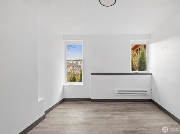 9751 57th Avenue S, Seattle WA 98118