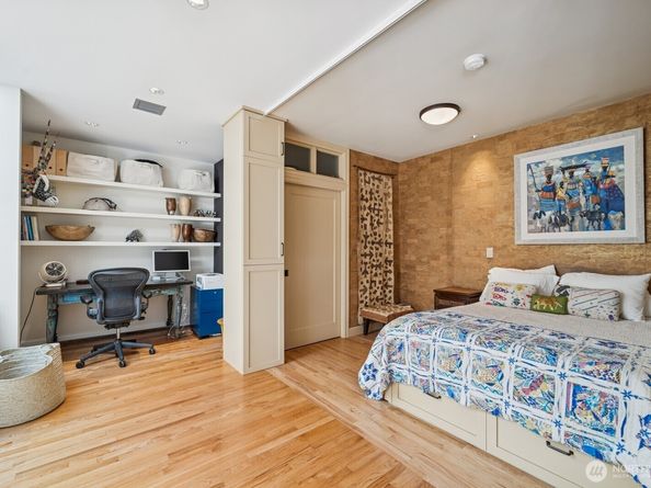 2809 1/2 Mount Rainier Drive S 4, Seattle WA 98144