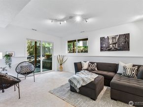 15710 SE 46th Way, Bellevue WA 98006