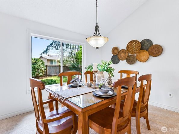 15710 SE 46th Way, Bellevue WA 98006