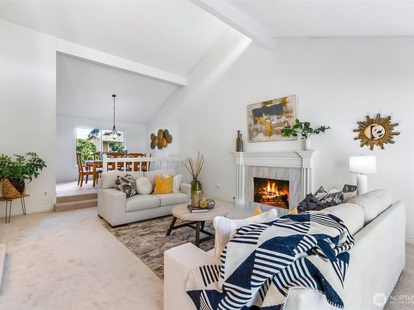 15710 SE 46th Way, Bellevue WA 98006