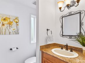 15710 SE 46th Way, Bellevue WA 98006