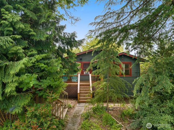 4319 SW Mills Street, Seattle WA 98136
