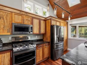 13083 Lake Shore Drive NW, Poulsbo WA 98370