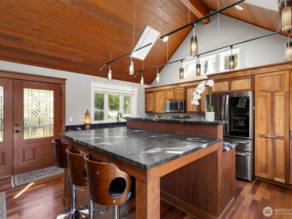 13083 Lake Shore Drive NW, Poulsbo WA 98370