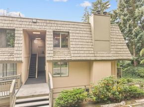 1420 153rd Avenue NE 4004, Bellevue WA 98007