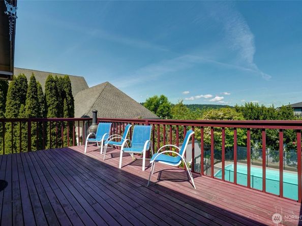 1006 N 36th St, Renton WA 98056