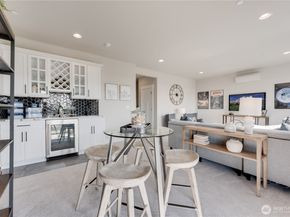 20227 125th Avenue NE SM208, Bothell WA 98011
