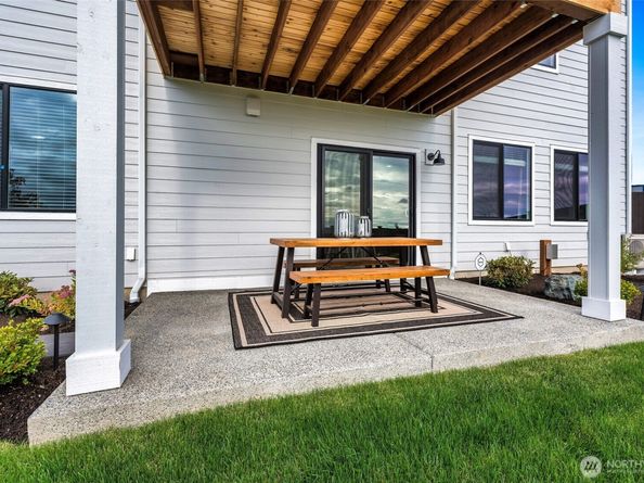 20227 125th Avenue NE SM208, Bothell WA 98011