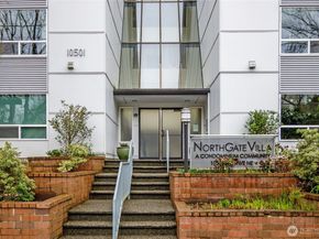 10501 8th Avenue NE 406, Seattle WA 98125
