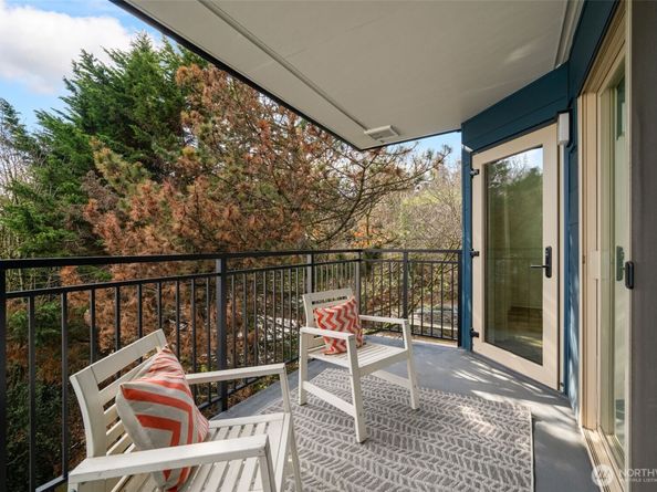 701 Galer Street 819, Seattle WA 98109