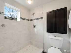 701 Galer Street 819, Seattle WA 98109