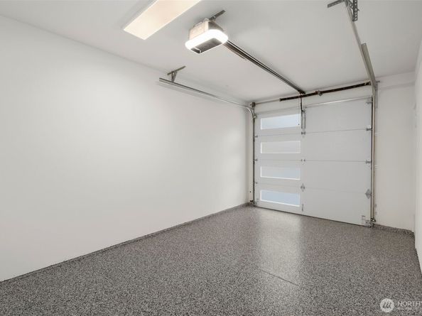 1223 N 48th Street, Seattle WA 98103