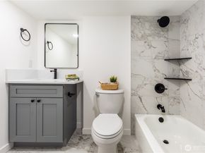 5246 21st Avenue SW, Seattle WA 98106