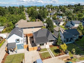 5246 21st Avenue SW, Seattle WA 98106