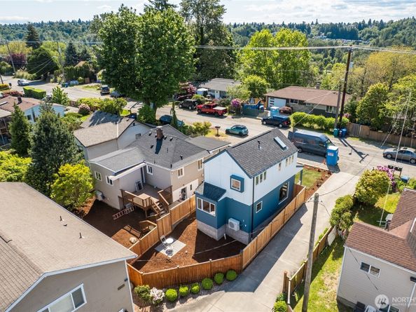 5246 21st Avenue SW, Seattle WA 98106