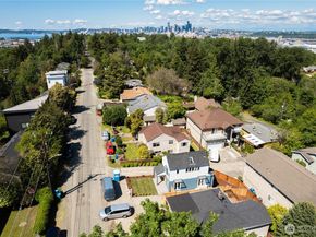 5246 21st Avenue SW, Seattle WA 98106