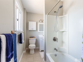 5246 21st Avenue SW, Seattle WA 98106