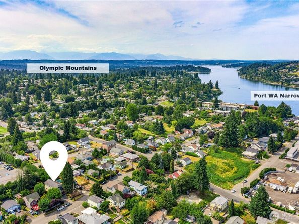 1325 Marguerite Avenue, Bremerton WA 98337