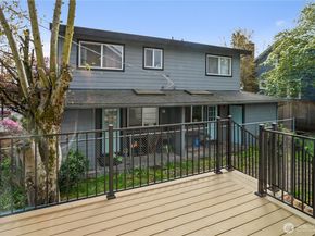 5909 8th Avenue NW, Seattle WA 98107