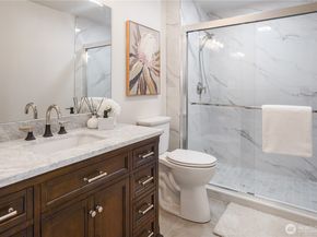 5909 8th Avenue NW, Seattle WA 98107