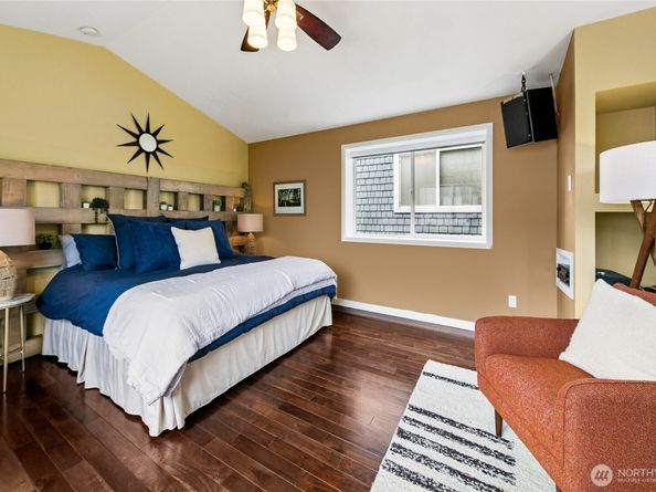 444 26th Avenue E, Seattle WA 98112