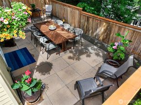 444 26th Avenue E, Seattle WA 98112