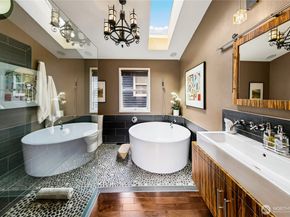 444 26th Avenue E, Seattle WA 98112