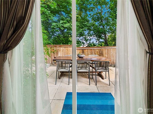 444 26th Avenue E, Seattle WA 98112