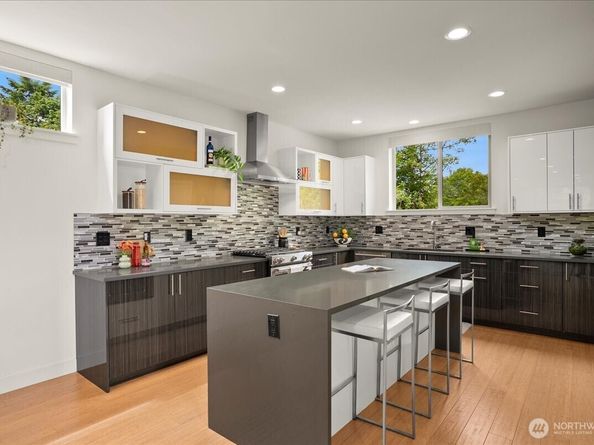 4531 S Kenny Street, Seattle WA 98118