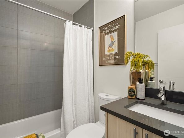 4531 S Kenny Street, Seattle WA 98118