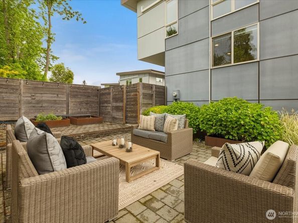 4531 S Kenny Street, Seattle WA 98118