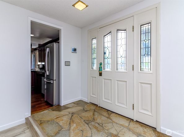 32622 39th Avenue SW, Federal Way WA 98023