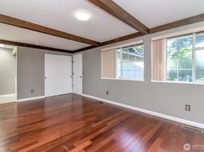 32622 39th Avenue SW, Federal Way WA 98023