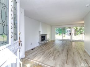 32622 39th Avenue SW, Federal Way WA 98023