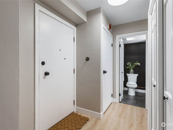 1221 Minor Avenue 608, Seattle WA 98101