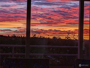 1231 5th Avenue N 204, Seattle WA 98109