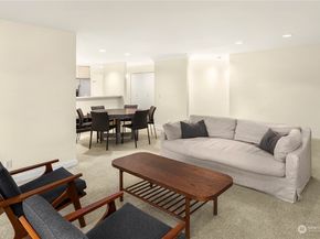 1231 5th Avenue N 204, Seattle WA 98109